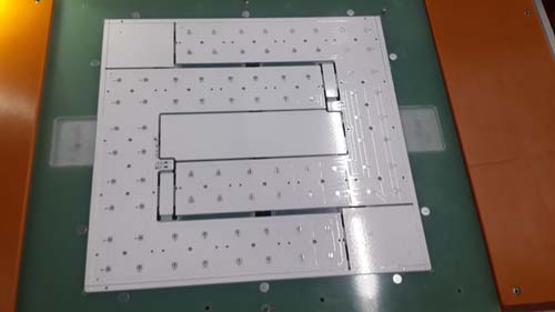 The working principle and function of the PCB depaneling router machine