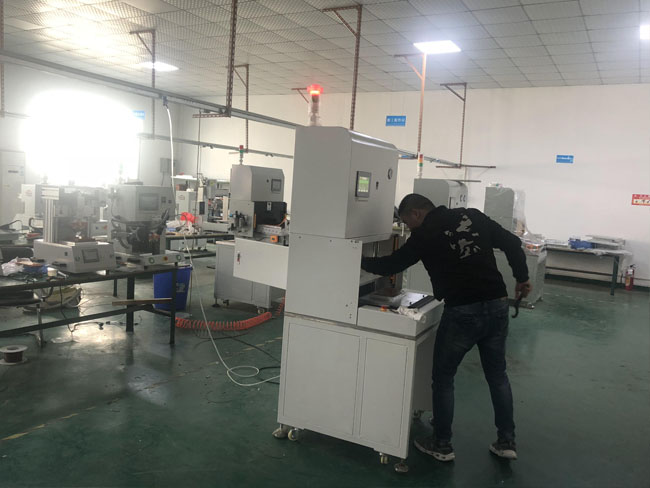 Function and application of the PCB punching machine