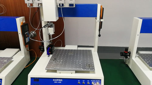 What products can automatic soldering machines solder?